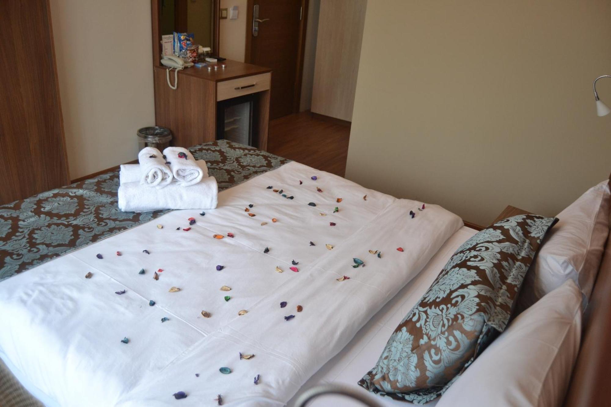 Manzara Hotel Ескишехир Екстериор снимка